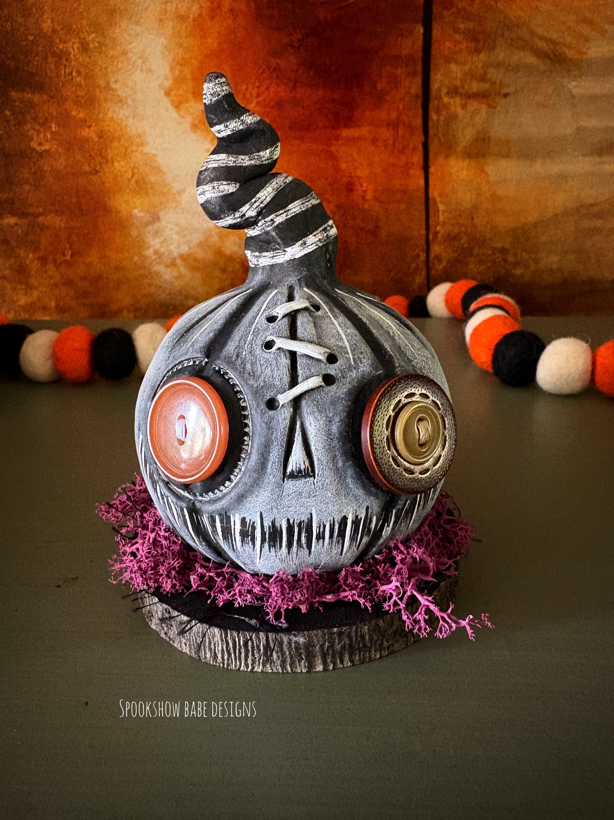 Gothic Jack o Lantern