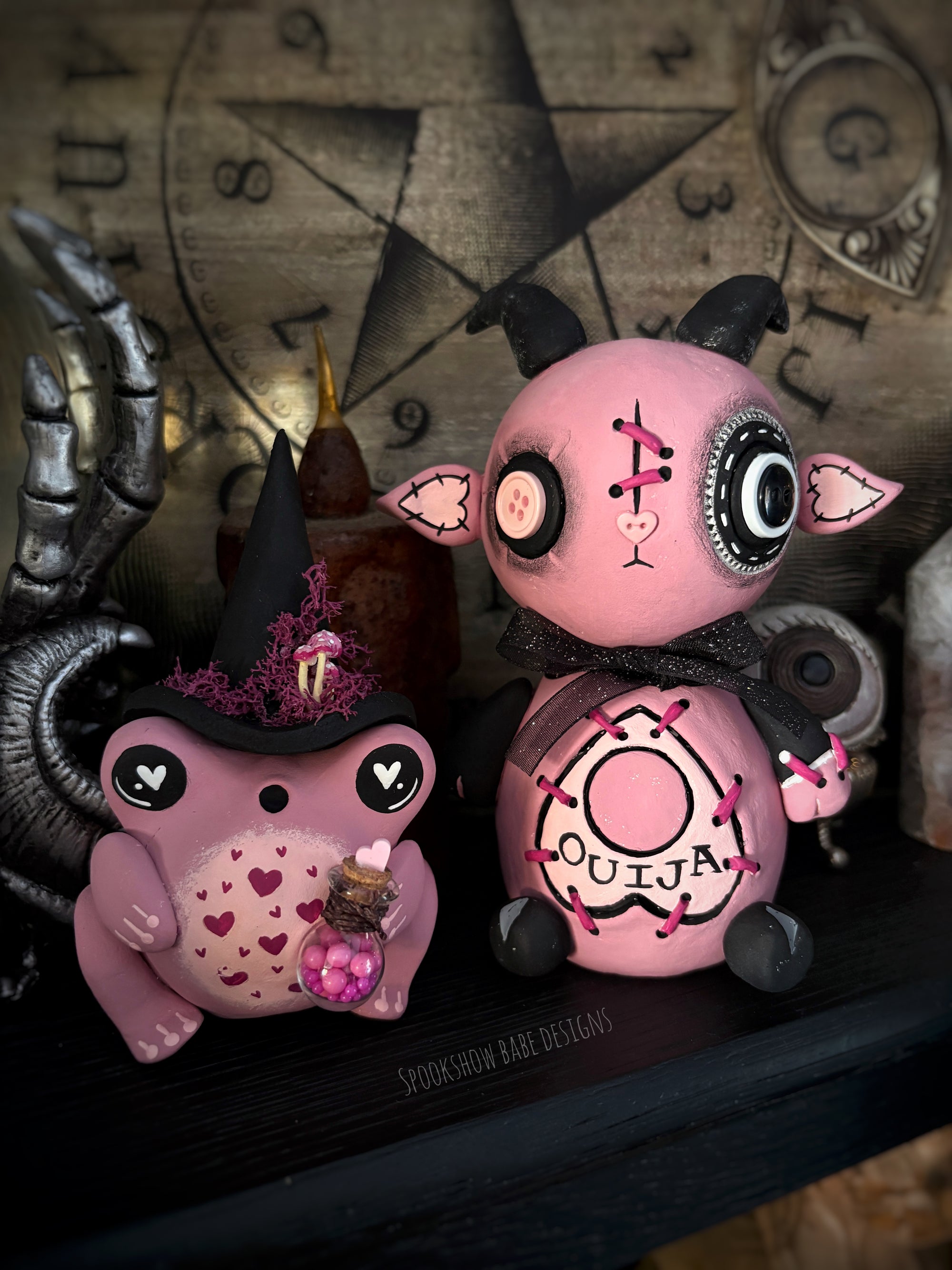 Witchy Frog Companion