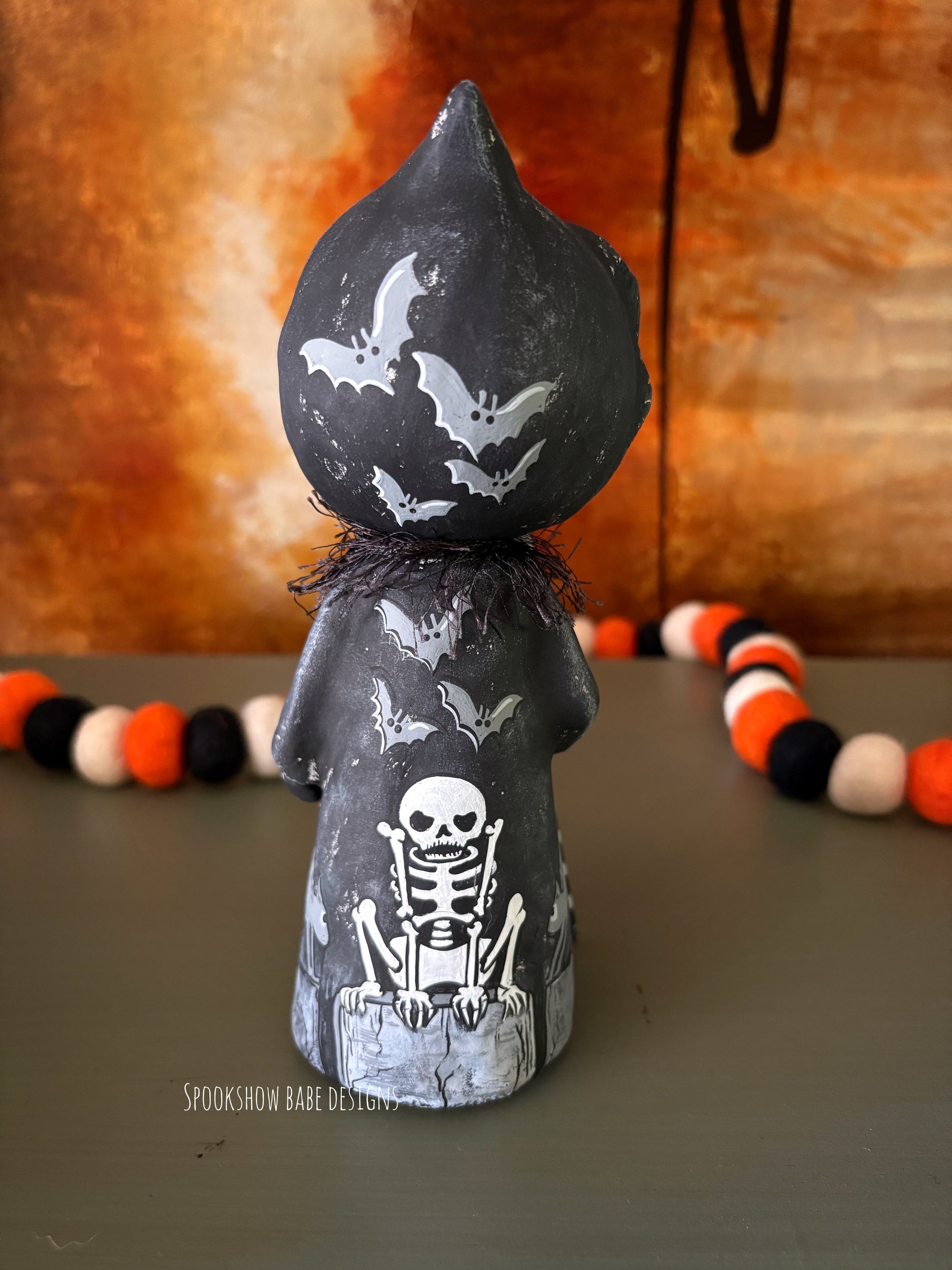 Jack o Lantern Cemetery Dweller