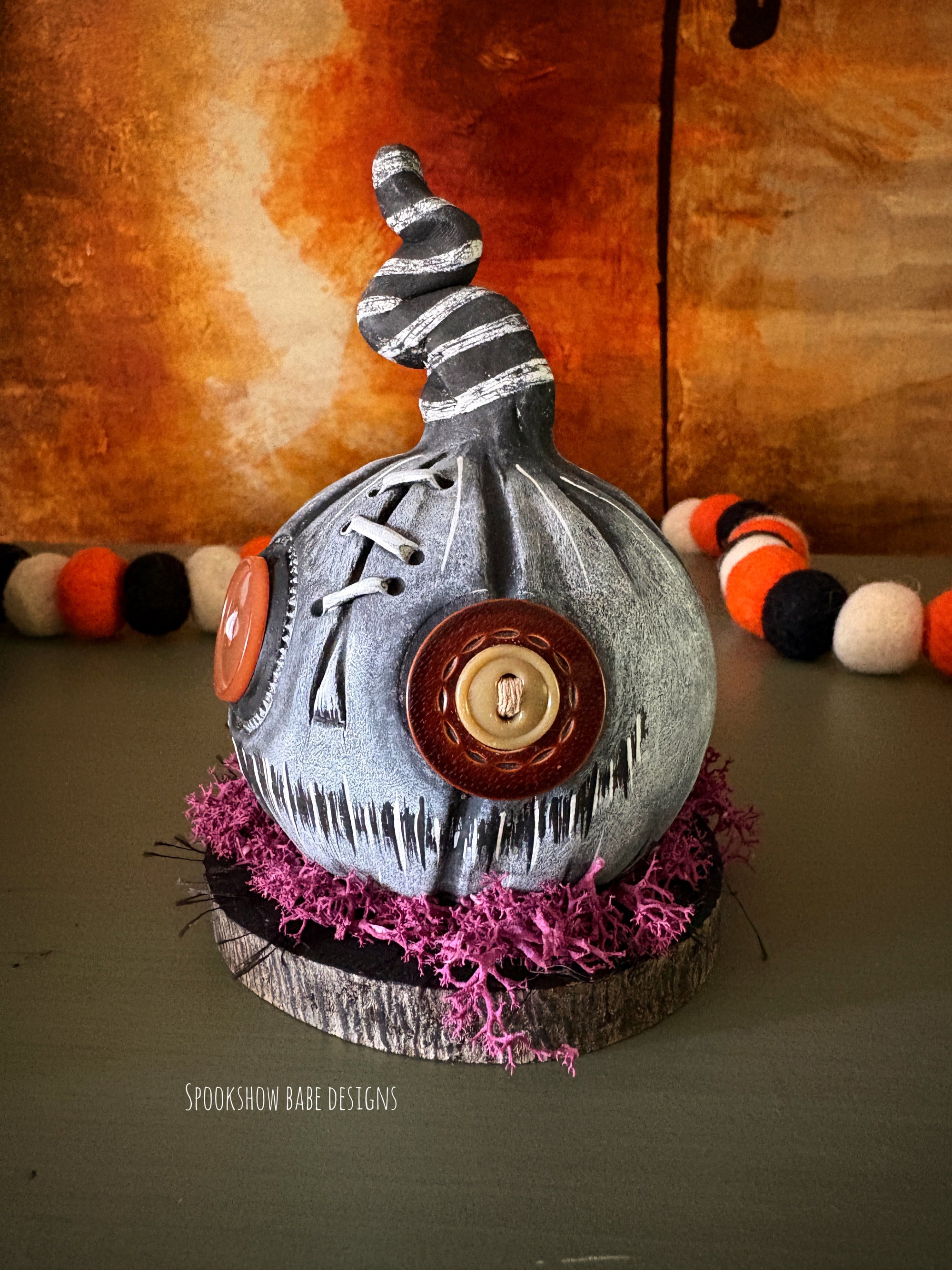 Gothic Jack o Lantern