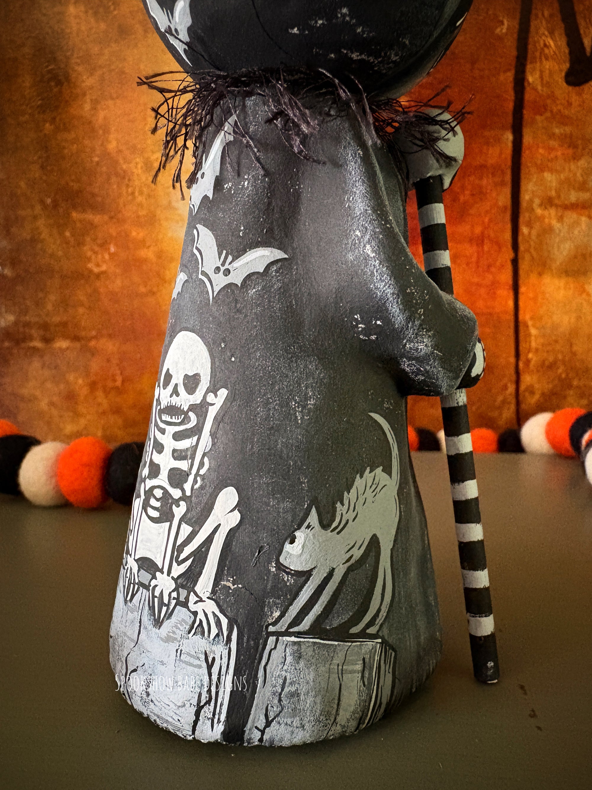 Jack o Lantern Cemetery Dweller