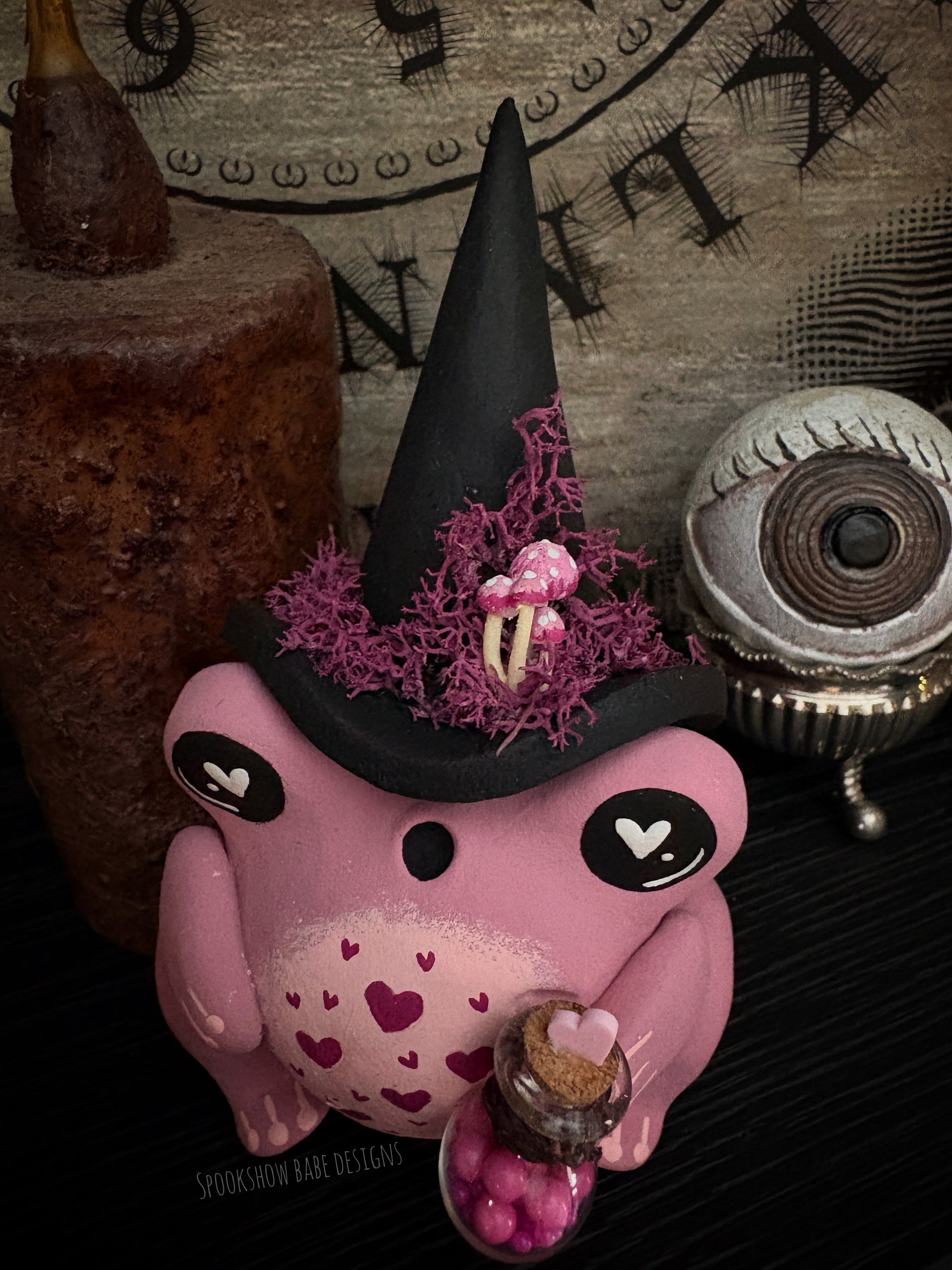 Witchy Frog Companion