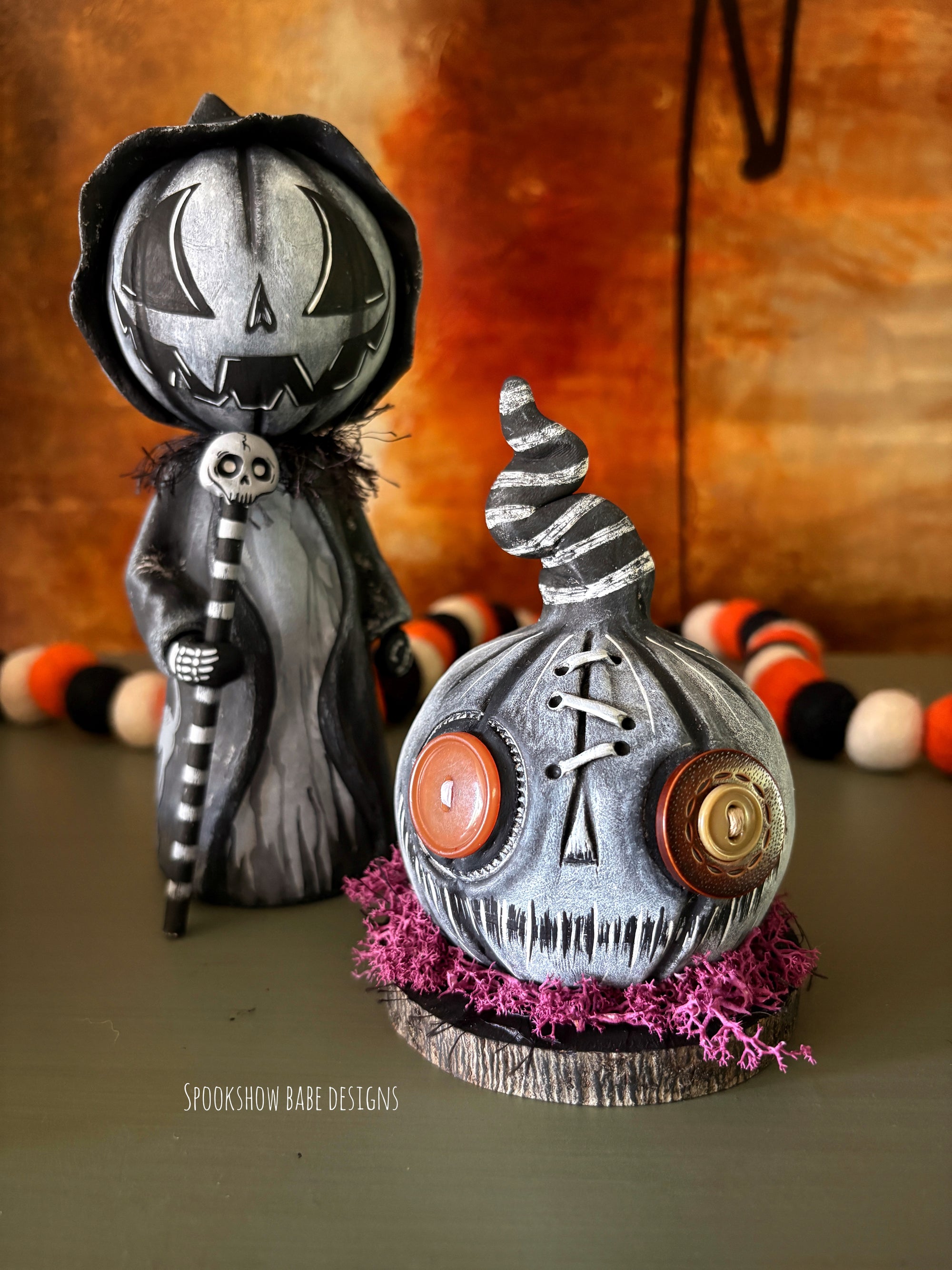 Jack o Lantern Cemetery Dweller