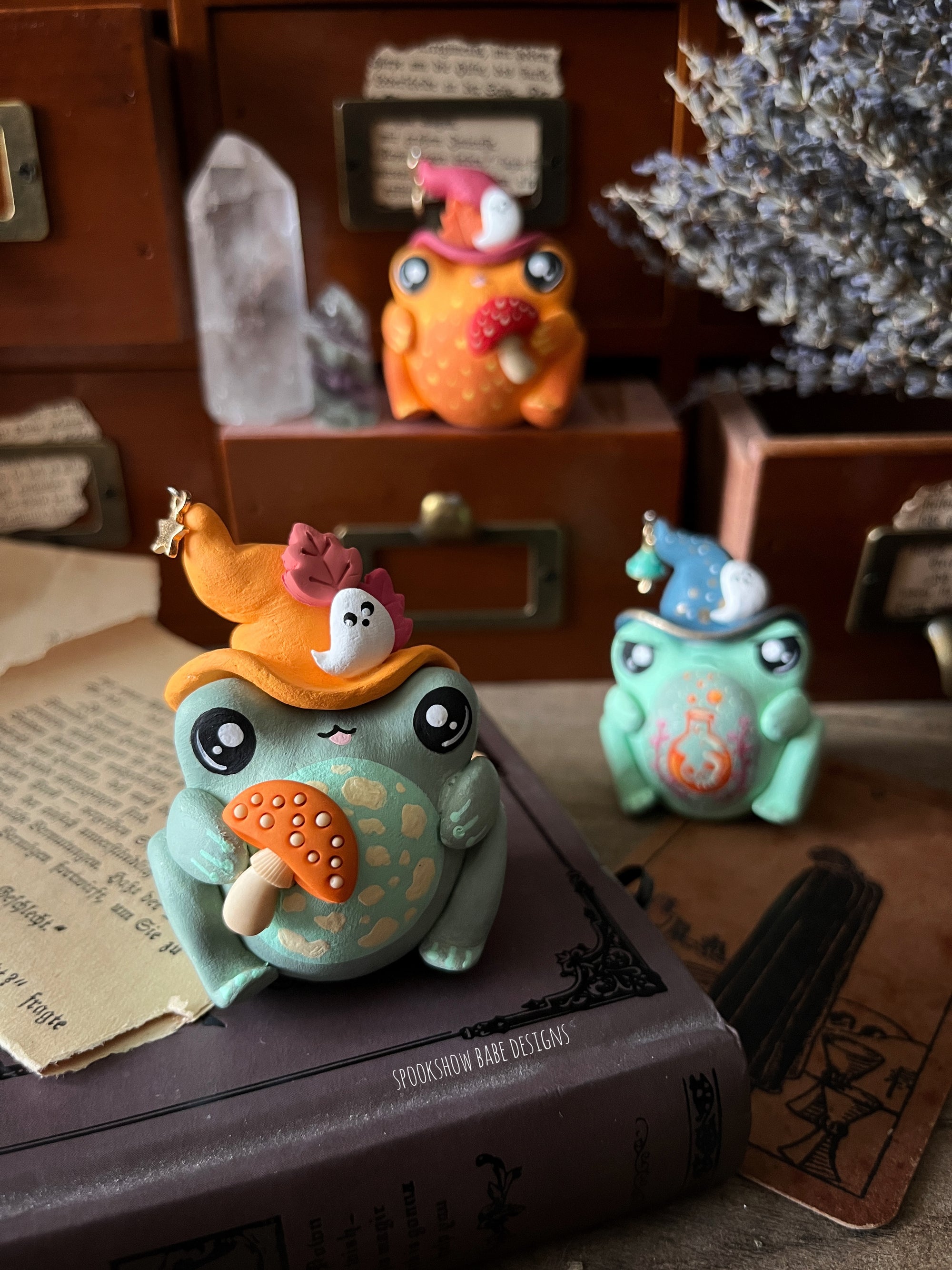 Witchy Frog Companion Version 2