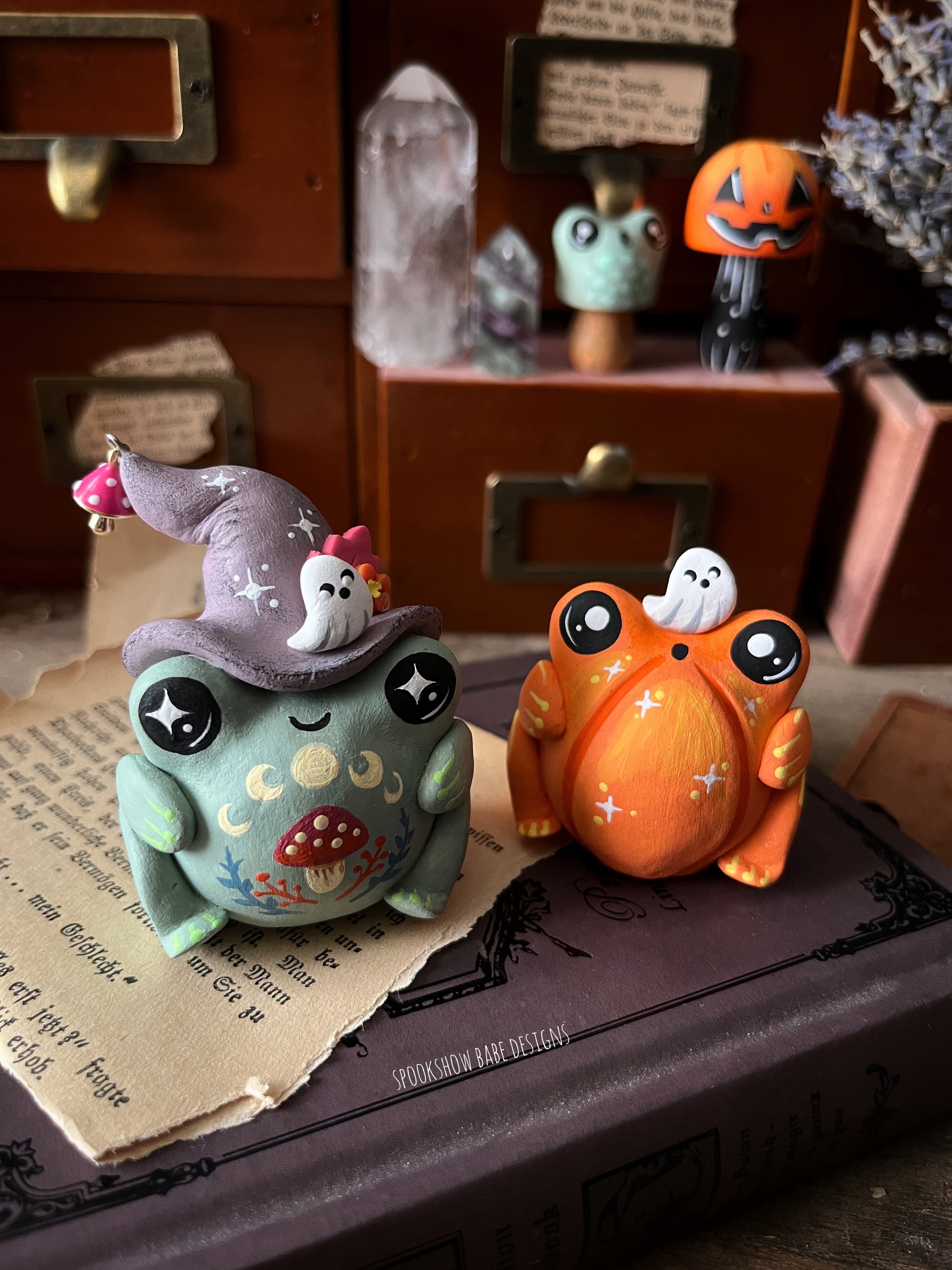 Witchy Frog Companion Version 1