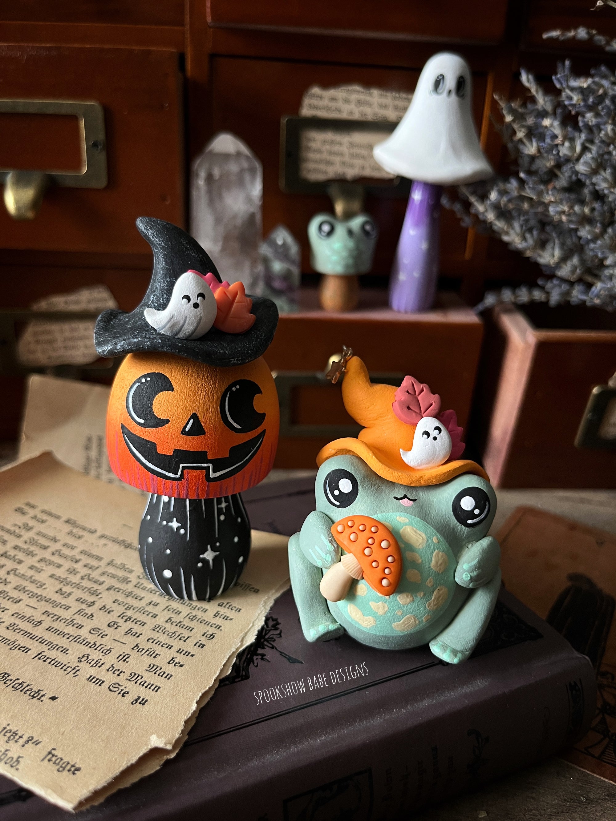 Witchy Frog Companion Version 2