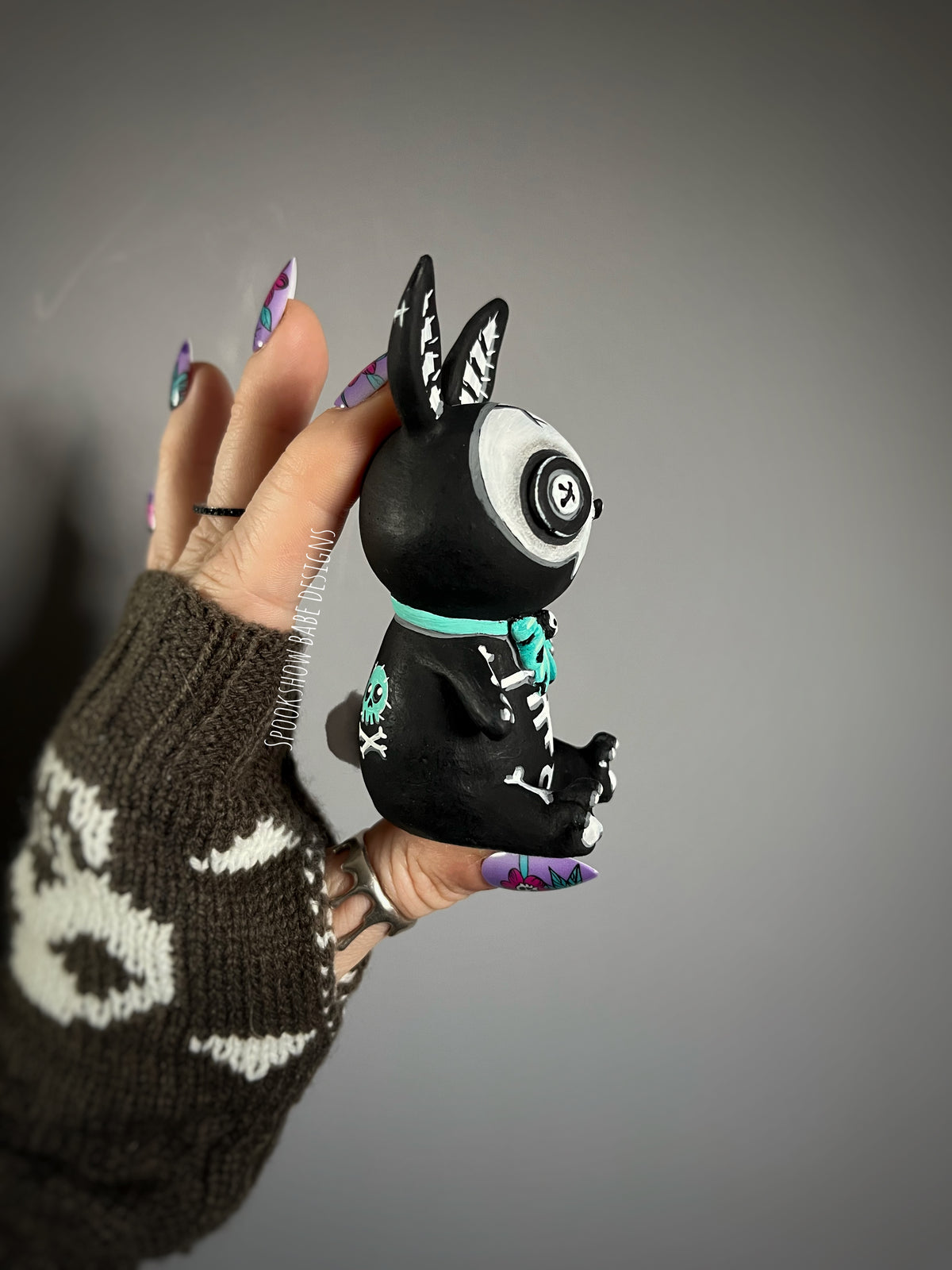 Deadsy Merch Deadsy Bunny Figurine – Spookshow Babe Designs