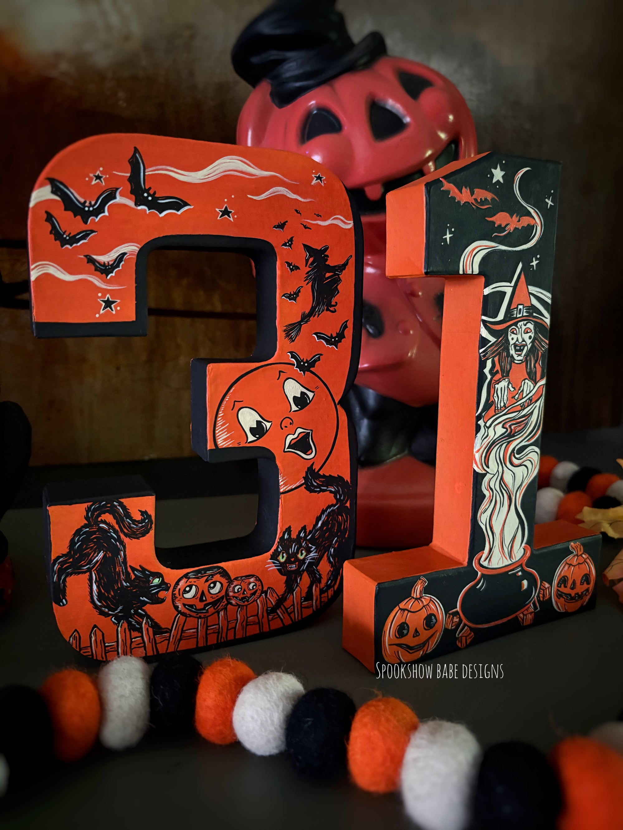 Vintage Halloween "31" Display Piece