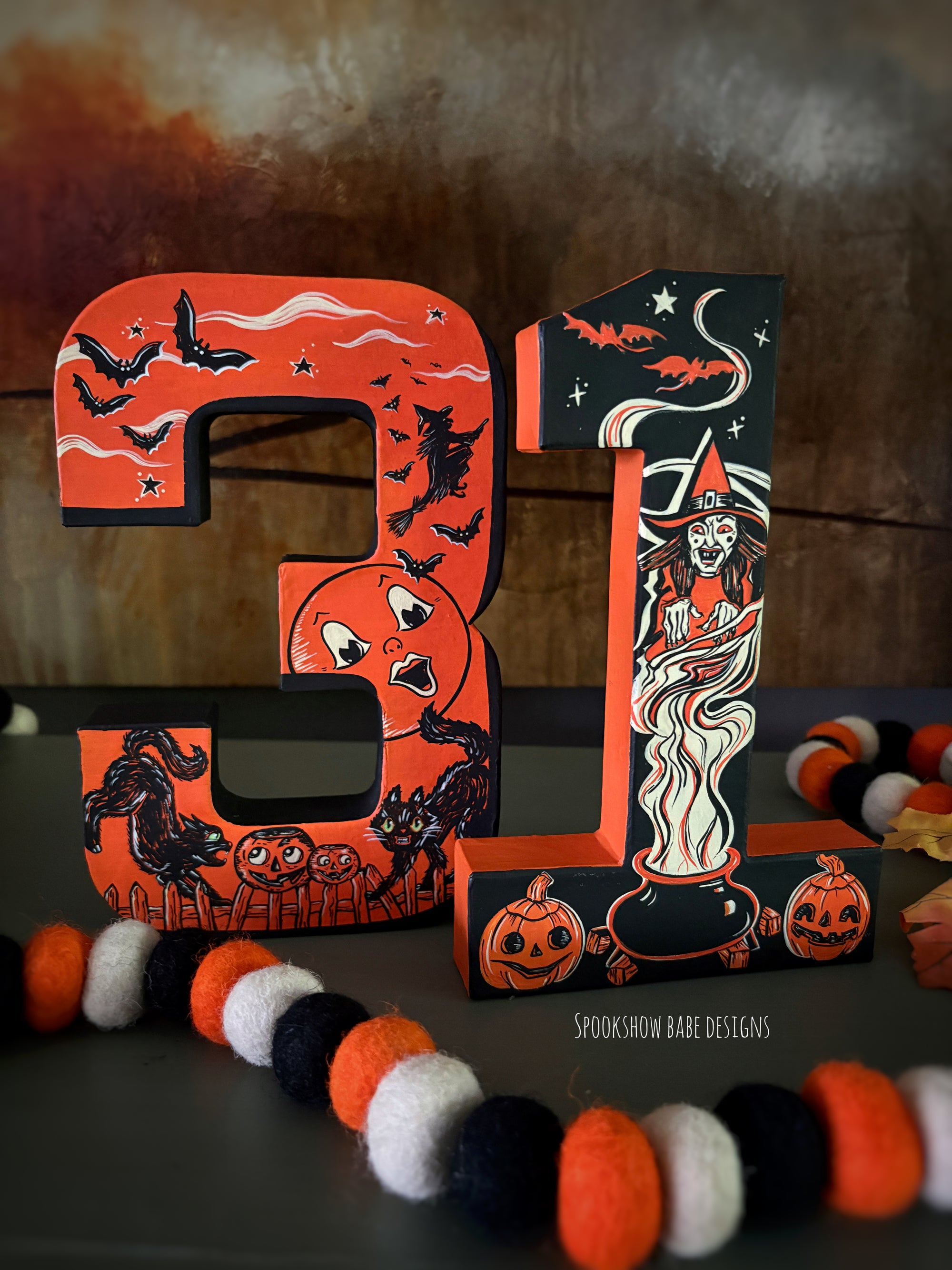 Vintage Halloween "31" Display Piece